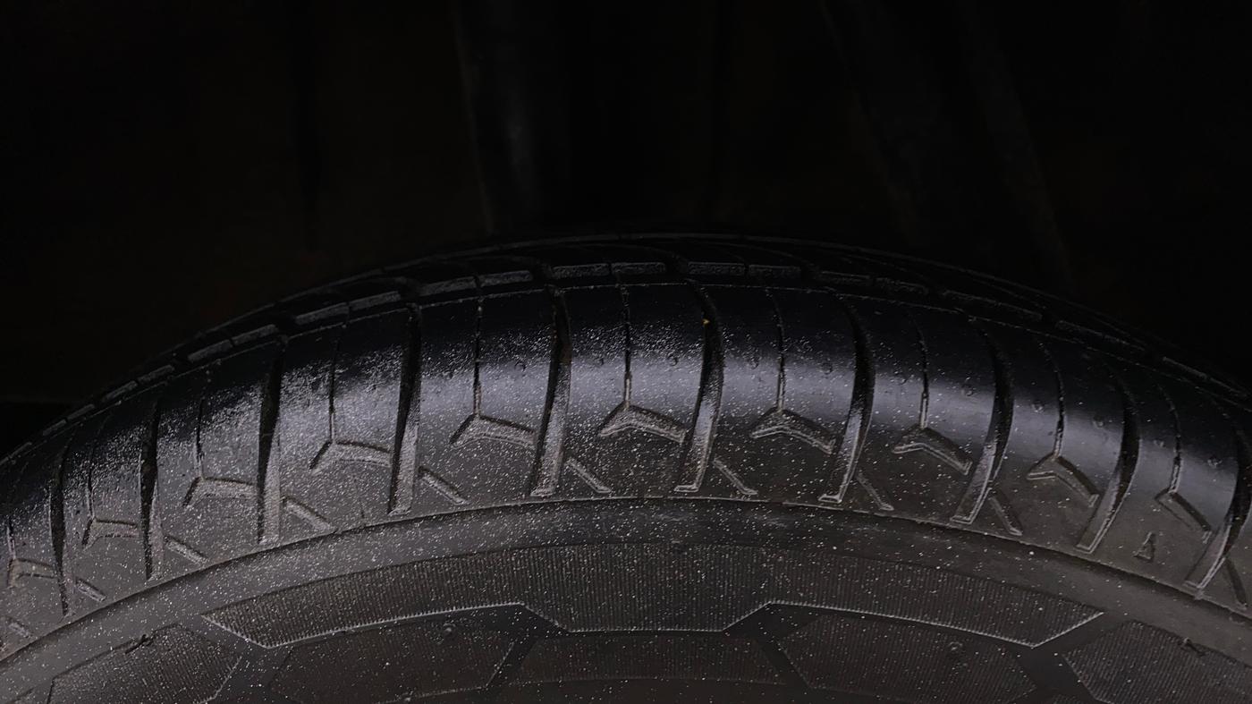 2016 Renault Kwid RXT 0.8, Petrol, Manual, 54,429 km, Right Rear Tyre Tread