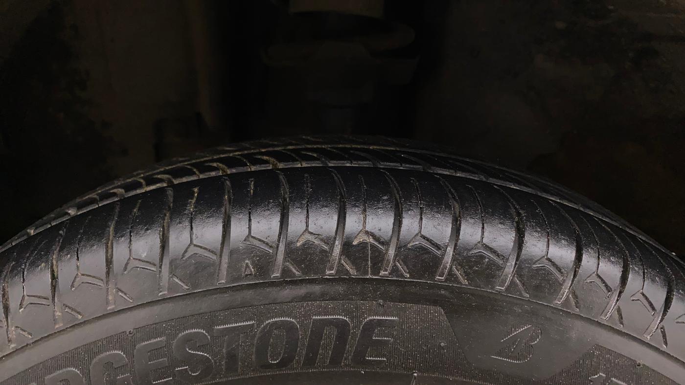 2016 Renault Kwid RXT 0.8, Petrol, Manual, 54,429 km, Left Front Tyre Tread