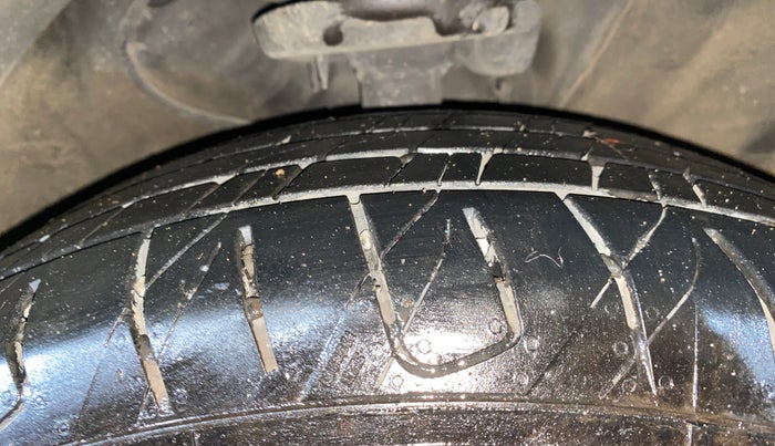 2020 KIA SELTOS HTX IVT 1.5 PETROL, Petrol, Automatic, 53,835 km, Right Front Tyre Tread