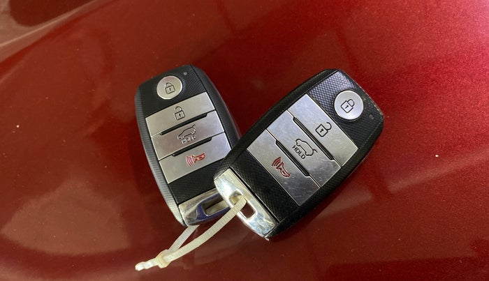 2020 KIA SELTOS HTX IVT 1.5 PETROL, Petrol, Automatic, 53,835 km, Key Close Up