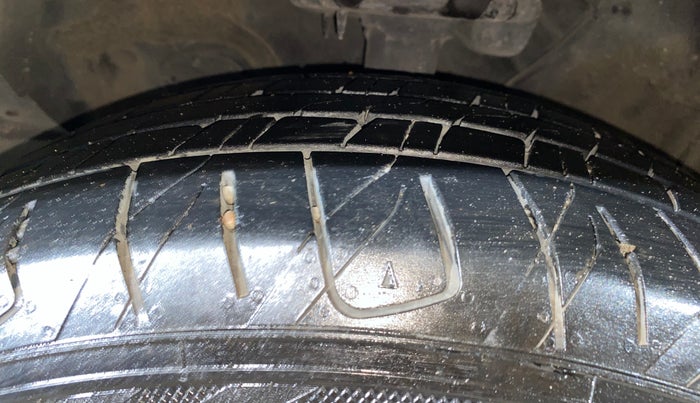 2020 KIA SELTOS HTX IVT 1.5 PETROL, Petrol, Automatic, 53,835 km, Left Front Tyre Tread