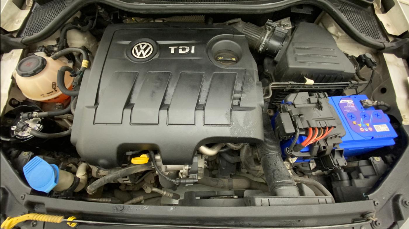 2019 Volkswagen Ameo HIGHLINE PLUS 1.5L AT 16 ALLOY, Diesel, Automatic, 67,945 km, Open Bonet