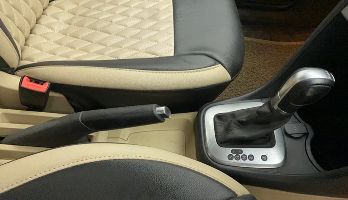 2019 Volkswagen Ameo HIGHLINE PLUS 1.5L AT 16 ALLOY, Diesel, Automatic, 67,945 km, Gear Lever