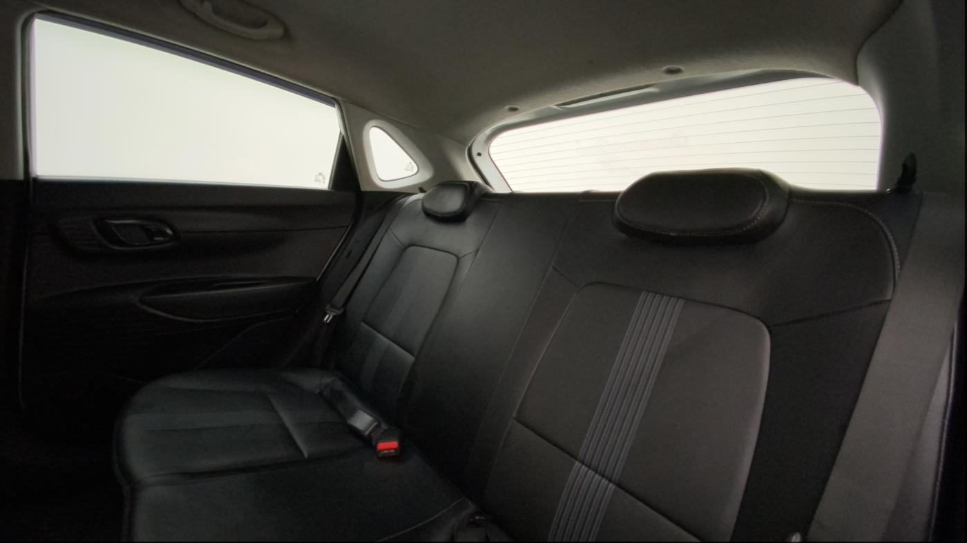 2021 Hyundai NEW I20 SPORTZ 1.0T GDI IMT, Petrol, Manual, 33,944 km, Right Side Rear Door Cabin