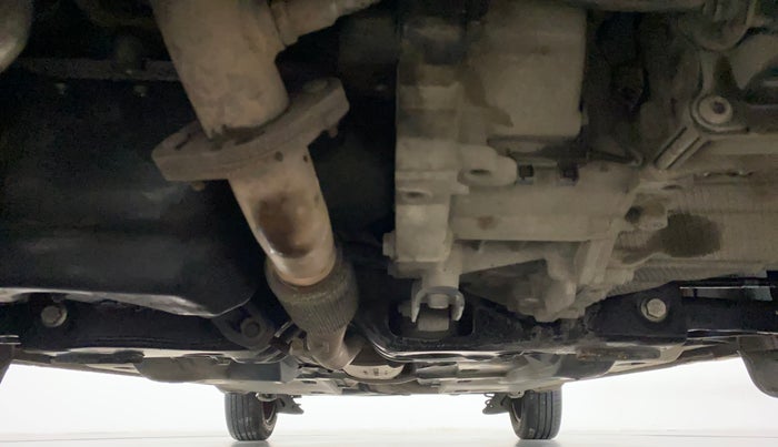 2015 Volkswagen Vento COMFORTLINE TSI AT PETROL, Petrol, Automatic, 72,679 km, Front Underbody