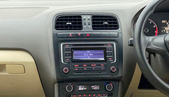 2015 Volkswagen Vento COMFORTLINE TSI AT PETROL, Petrol, Automatic, 72,679 km, Air Conditioner