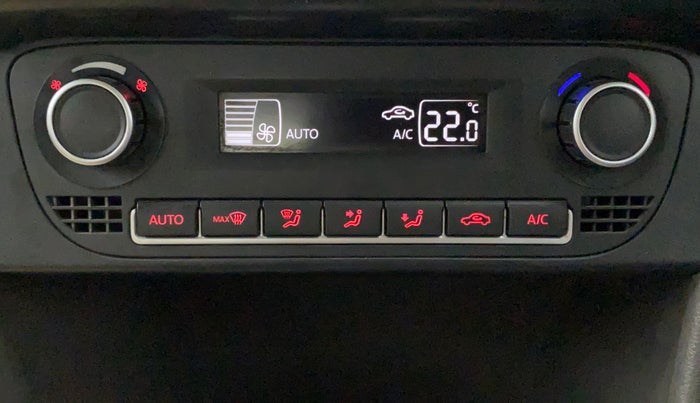 2015 Volkswagen Vento COMFORTLINE TSI AT PETROL, Petrol, Automatic, 72,679 km, Automatic Climate Control