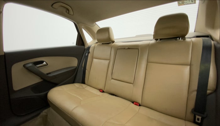 2015 Volkswagen Vento COMFORTLINE TSI AT PETROL, Petrol, Automatic, 72,679 km, Right Side Rear Door Cabin