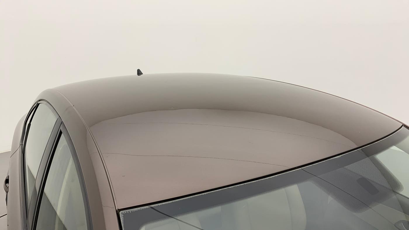 2015 Volkswagen Vento COMFORTLINE TSI AT PETROL, Petrol, Automatic, 72,679 km, Roof
