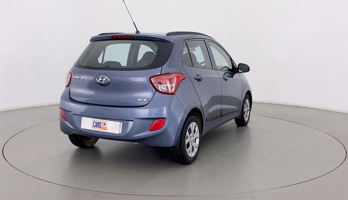 2016 Hyundai Grand i10 SPORTZ 1.2 KAPPA VTVT, Petrol, Manual, 31,839 km, Right Back Diagonal