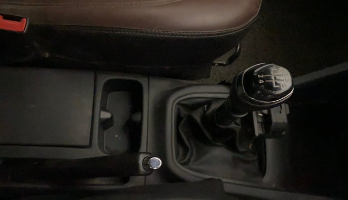 2021 Renault TRIBER RXZ, CNG, Manual, 48,940 km, Gear Lever