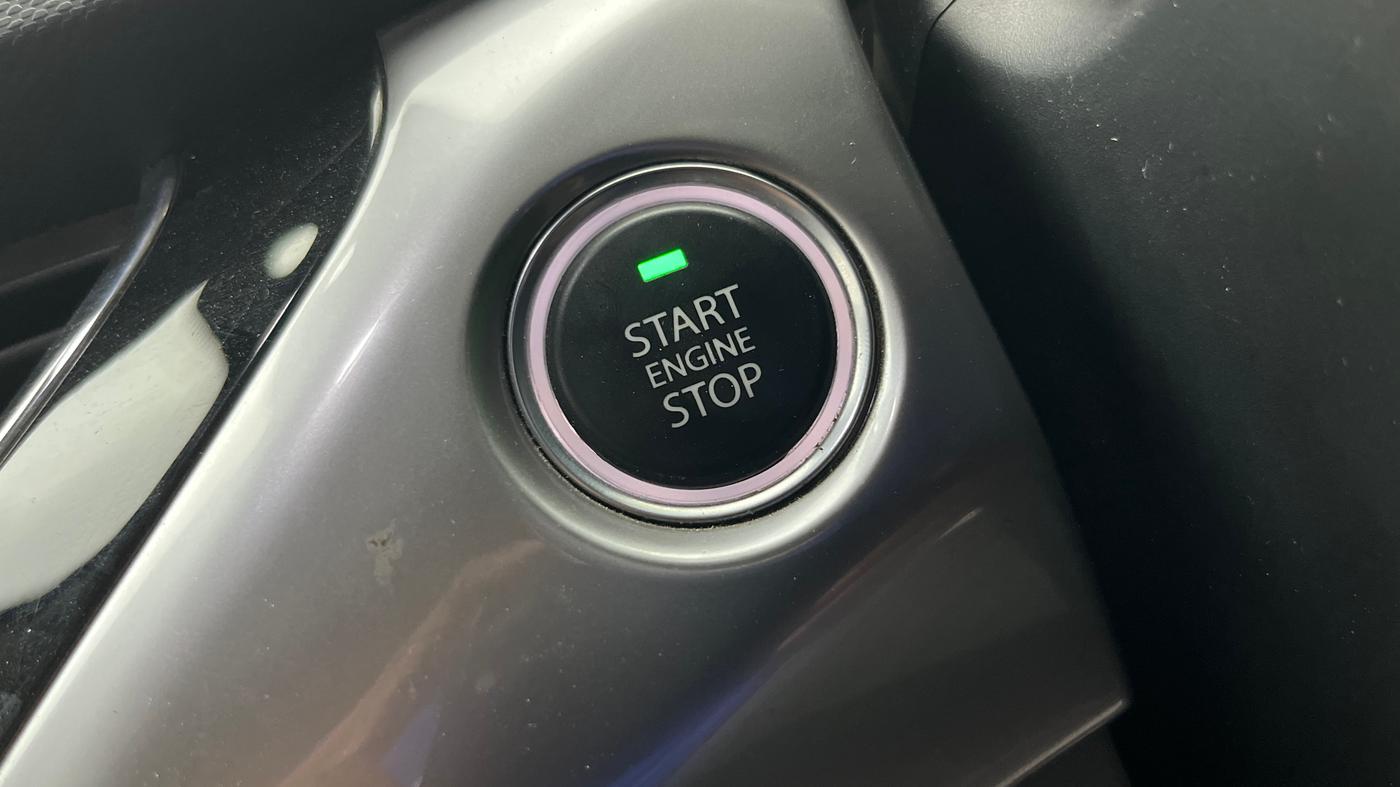 2017 Tata NEXON XZ PLUS PETROL, Petrol, Manual, 58,960 km, Keyless Start/ Stop Button