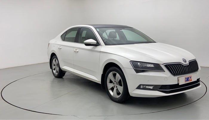 2016 Skoda Superb STYLE 1.8 TSI AT, Petrol, Automatic, 50,577 km, Right Front Diagonal
