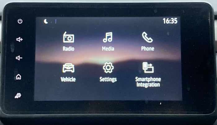 2021 Renault Kiger RXZ MT, Petrol, Manual, 37,121 km, Infotainment System