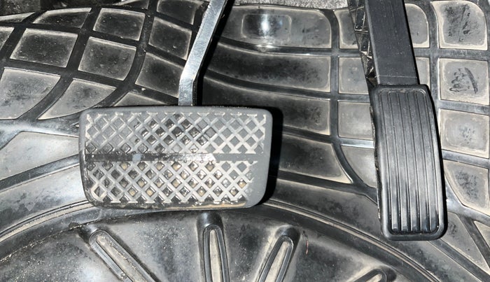 2019 Honda Amaze 1.2L I-VTEC VX CVT, CNG, Automatic, 63,521 km, Pedals