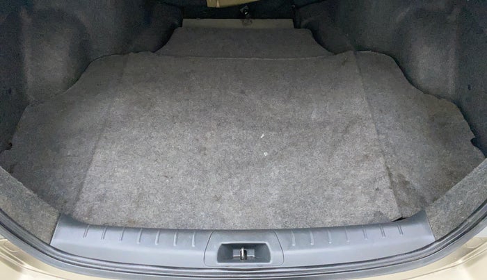 2011 Honda Accord 2.4 MT, Petrol, Manual, 66,093 km, Boot Inside