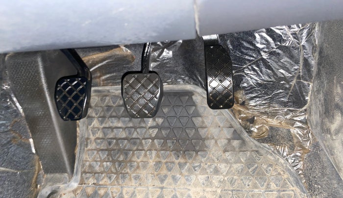 2016 Volkswagen Polo TRENDLINE 1.2L PETROL, Petrol, Manual, 38,803 km, Pedals