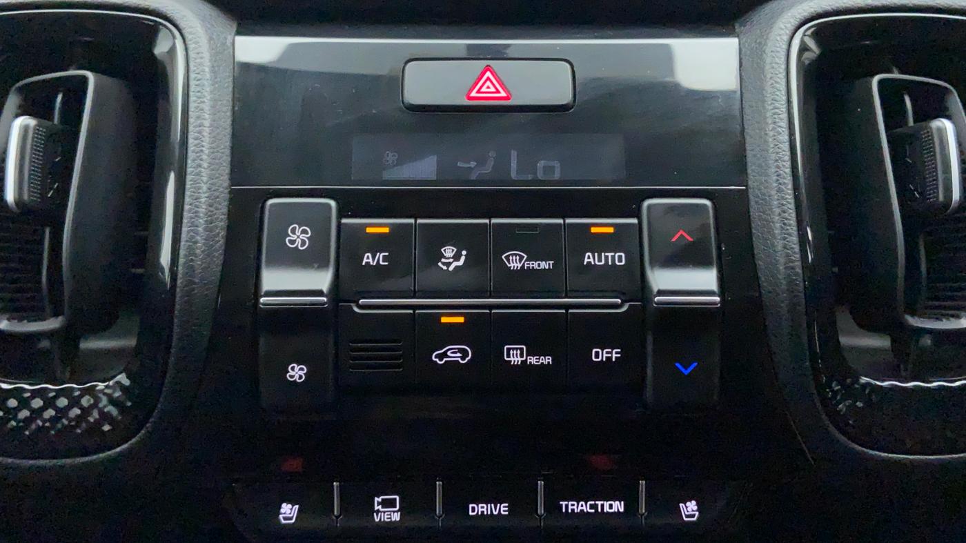 2020 KIA SONET GTX PLUS DCT 1.0, Petrol, Automatic, 16,425 km, Automatic Climate Control