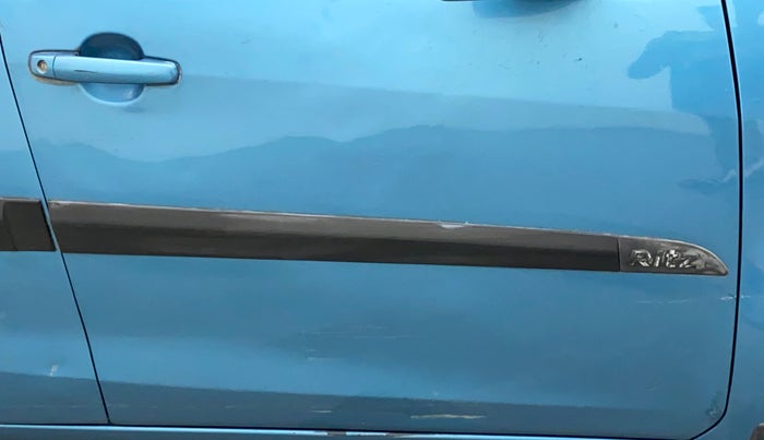2010 Maruti Ritz VXI, Petrol, Manual, 85,551 km, Driver-side door - Slightly dented
