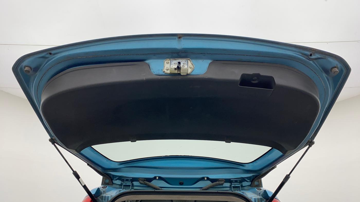 2010 Maruti Ritz VXI, Petrol, Manual, 85,551 km, Boot Door Open