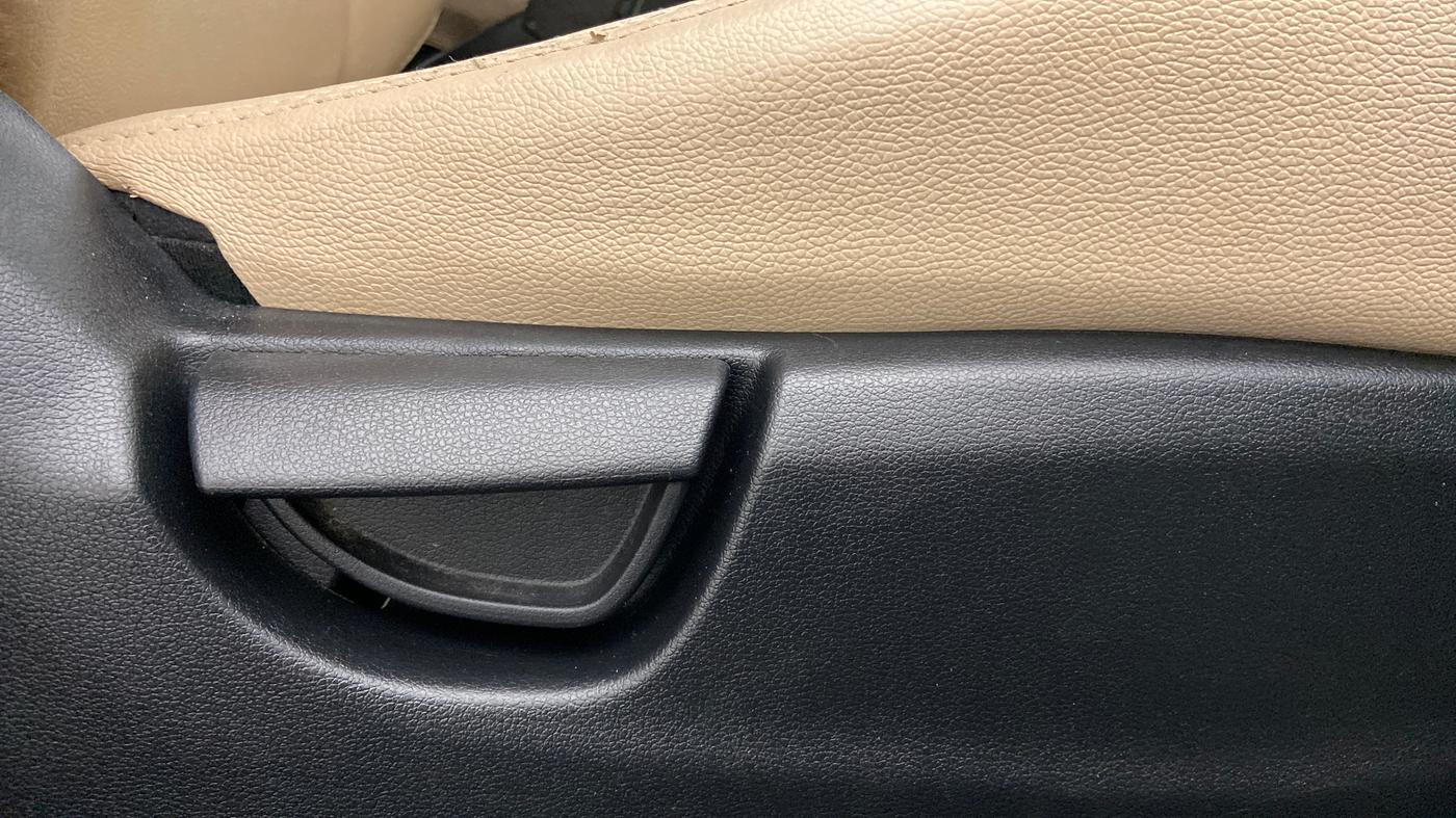 2019 Hyundai NEW SANTRO ASTA MT, Petrol, Manual, 21,686 km, Driver Side Adjustment Panel