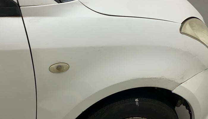 2011 Maruti Swift LXI, Petrol, Manual, 78,858 km, Right fender - Minor scratches