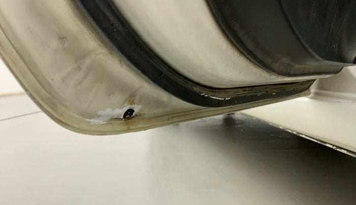 2011 Maruti Swift LXI, Petrol, Manual, 78,858 km, Rear left door - Slight discoloration
