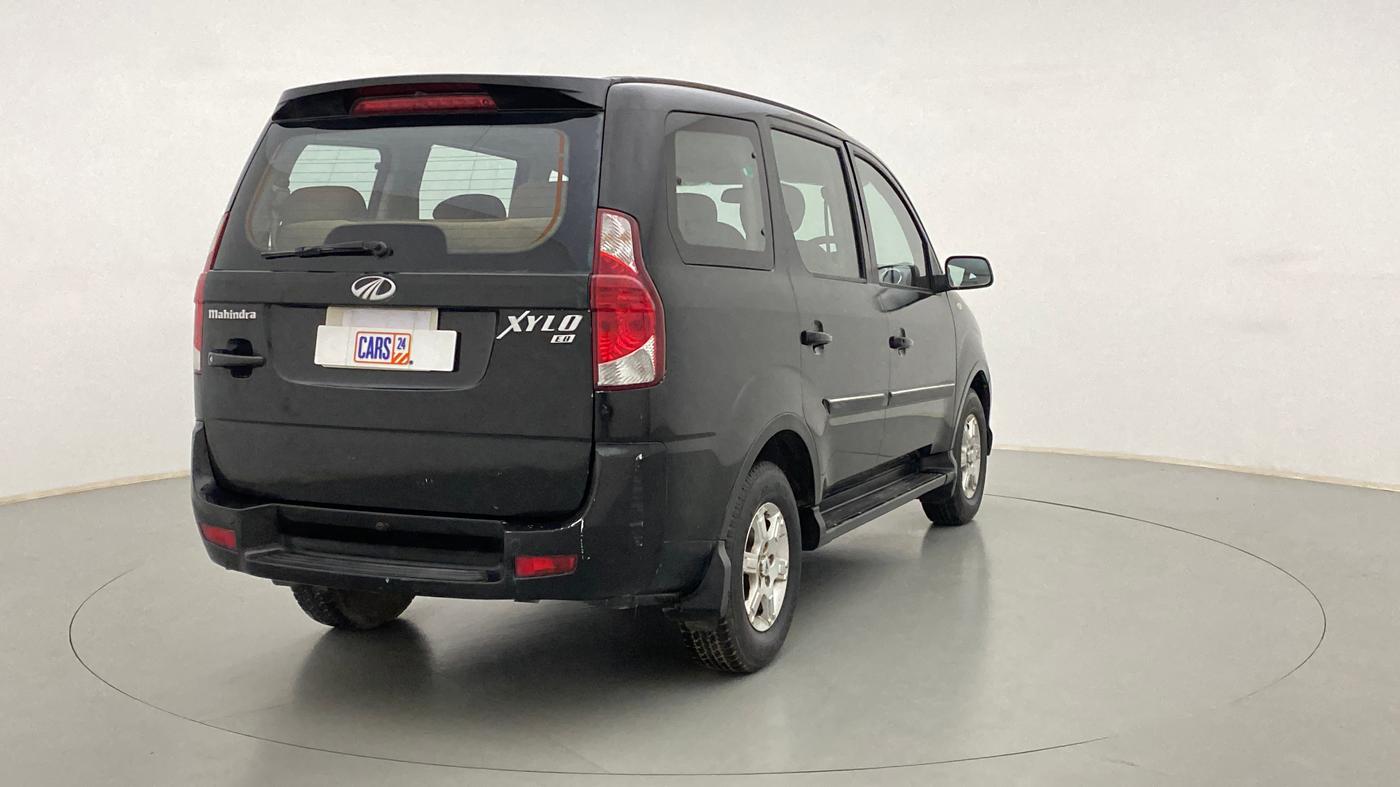 2012 Mahindra Xylo E8 ABS AIRBAG BS IV, Diesel, Manual, 78,422 km, Right Back Diagonal