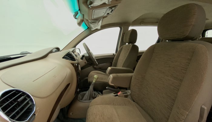 2012 Mahindra Xylo E8 ABS AIRBAG BS IV, Diesel, Manual, 78,422 km, Right Side Front Door Cabin