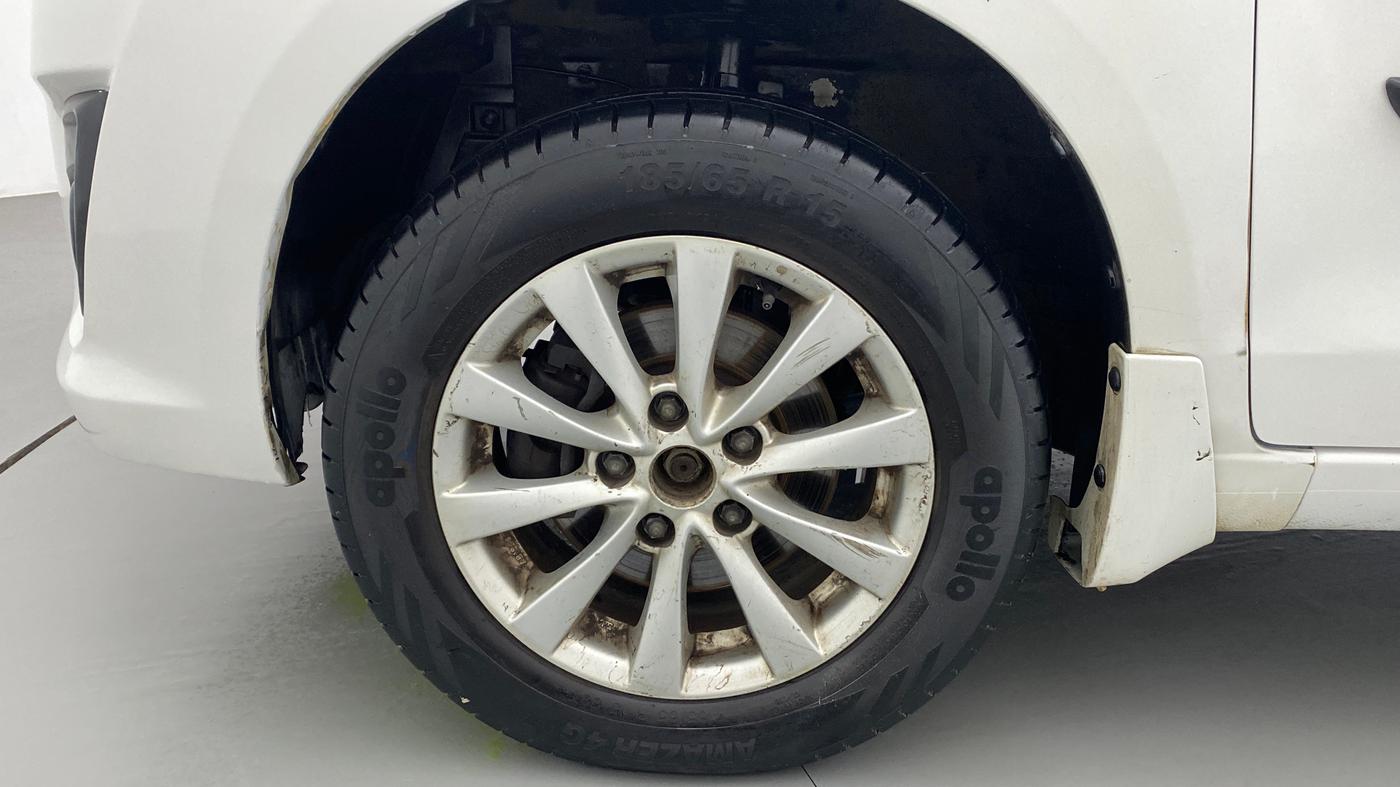 2012 Maruti Ertiga ZXI, CNG, Manual, 83,448 km, Left Front Wheel
