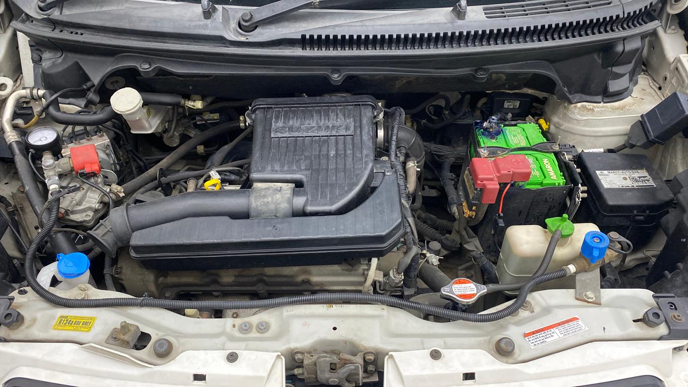 2012 Maruti Ertiga ZXI, CNG, Manual, 83,448 km, Open Bonet