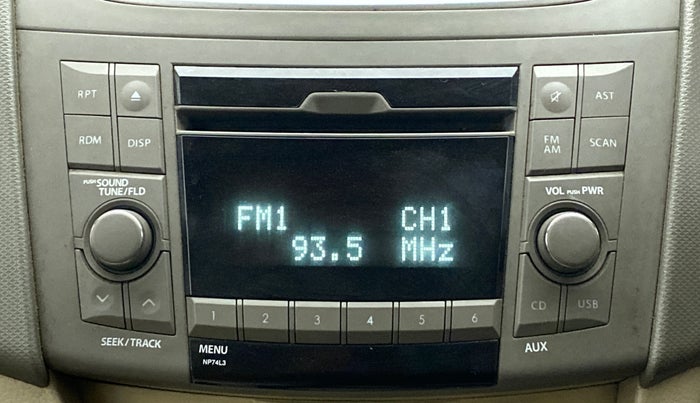 2012 Maruti Ertiga ZXI, CNG, Manual, 83,448 km, Infotainment System