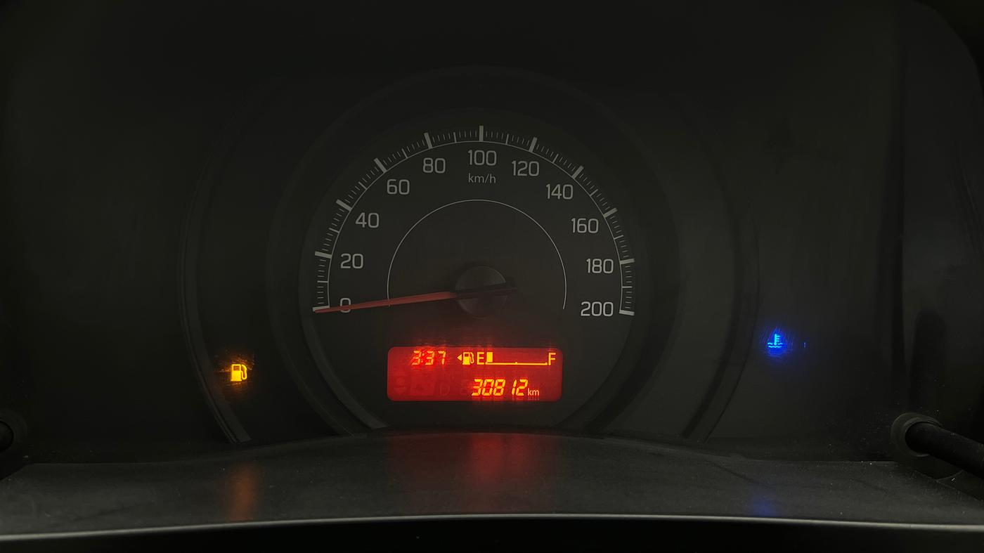2018 Maruti Dzire LXI, Petrol, Manual, 30,792 km, Odometer Image