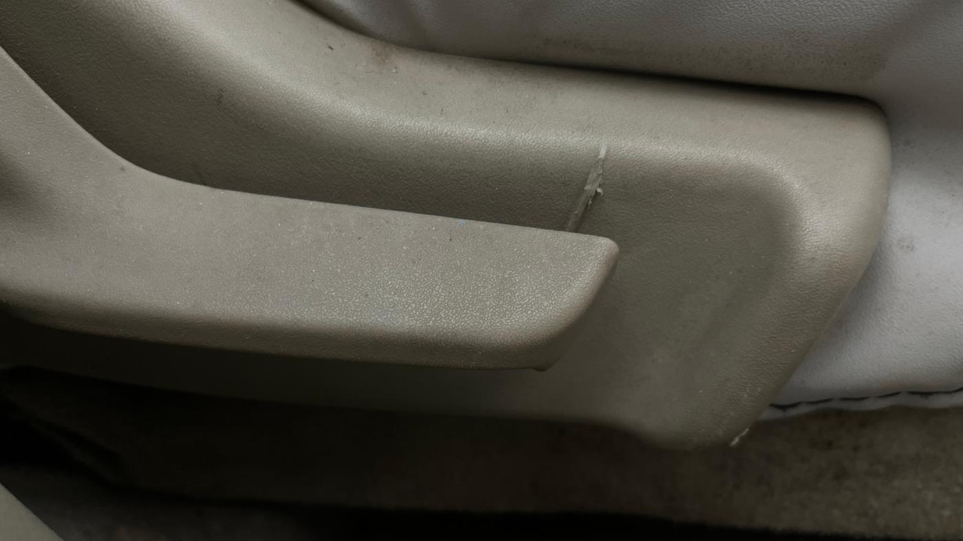 2018 Maruti Dzire LXI, Petrol, Manual, 30,792 km, Driver Side Adjustment Panel