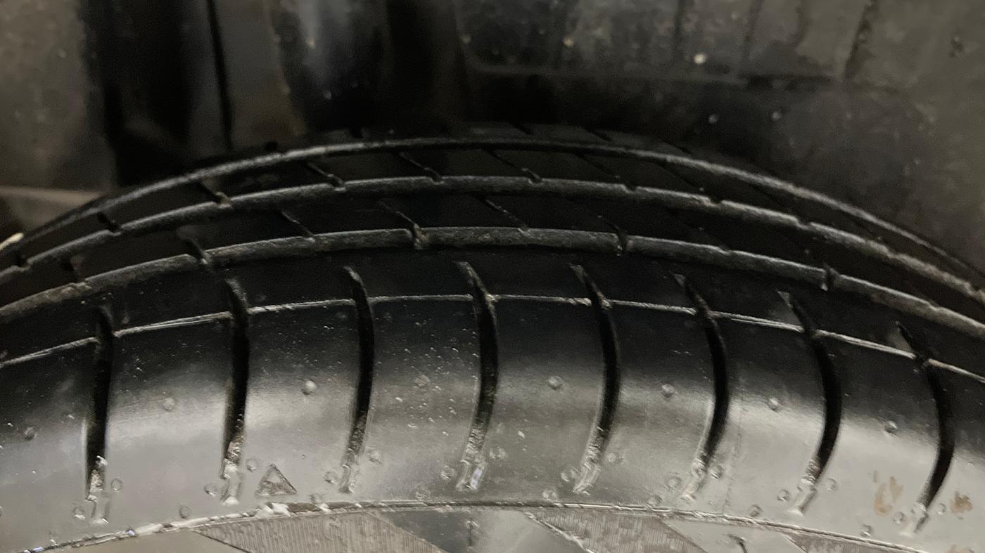 2018 Maruti Dzire LXI, Petrol, Manual, 30,792 km, Right Rear Tyre Tread