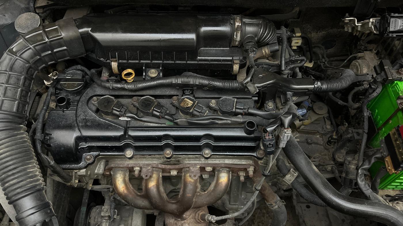 2018 Maruti Dzire LXI, Petrol, Manual, 30,792 km, Engine View