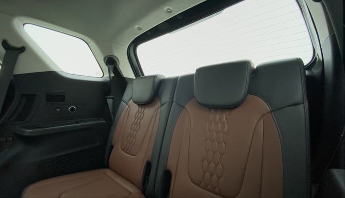 2021 Hyundai ALCAZAR 2.0 SIGNATURE MT 6STR, Petrol, Manual, 13,405 km, Third Seat Row ( optional )