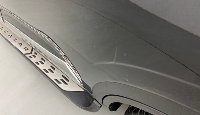 2021 Hyundai ALCAZAR 2.0 SIGNATURE MT 6STR, Petrol, Manual, 13,405 km, Rear left door - Slightly dented