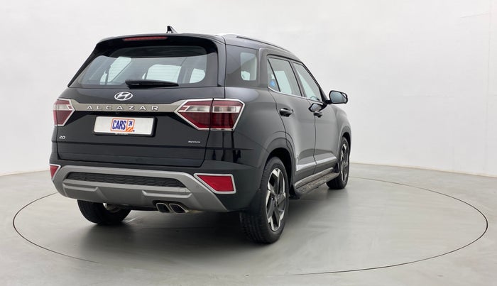 2021 Hyundai ALCAZAR 2.0 SIGNATURE MT 6STR, Petrol, Manual, 13,405 km, Right Back Diagonal