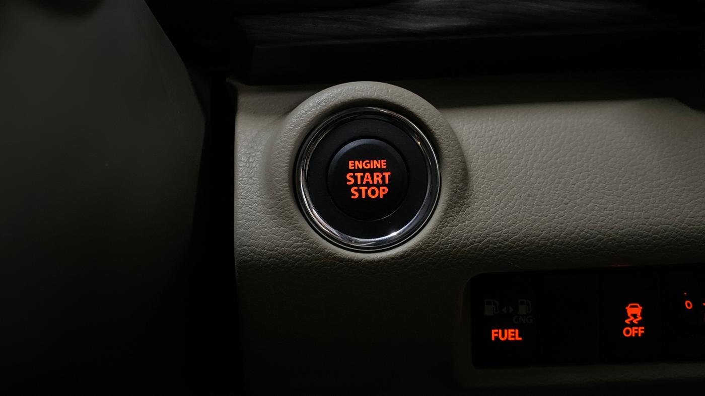 2024 Maruti Ertiga ZXI (O) CNG, CNG, Manual, 38,608 km, Keyless Start/ Stop Button