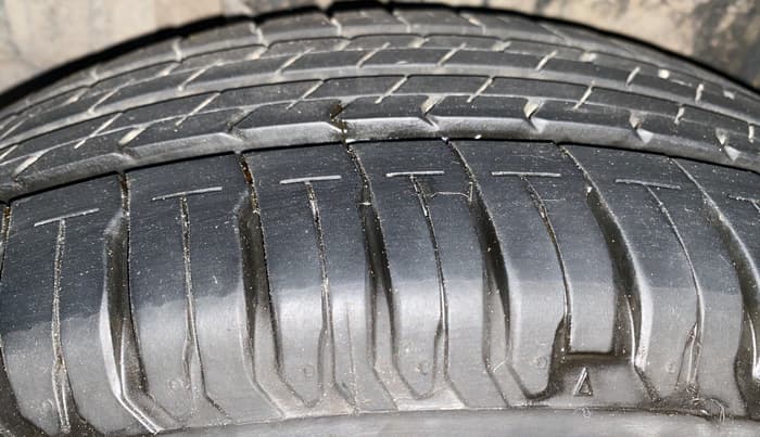 2024 Maruti Ertiga ZXI (O) CNG, CNG, Manual, 38,608 km, Right Rear Tyre Tread