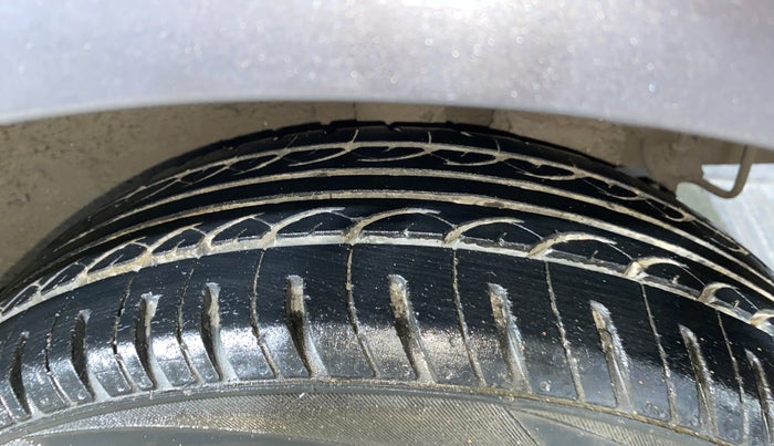 2015 Hyundai Grand i10 SPORTZ 1.2 KAPPA VTVT, Petrol, Manual, 62,263 km, Left Rear Tyre Tread