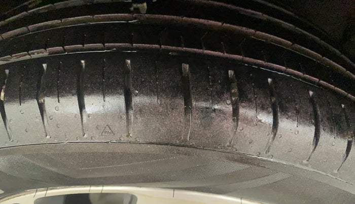 2019 Maruti Baleno ZETA PETROL 1.2, Petrol, Manual, 58,169 km, Right Rear Tyre Tread