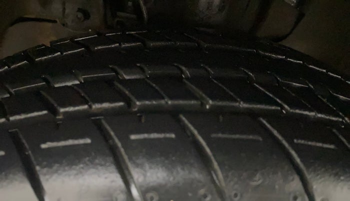 2017 Tata Tiago XZ PETROL, Petrol, Manual, 61,170 km, Left Front Tyre Tread