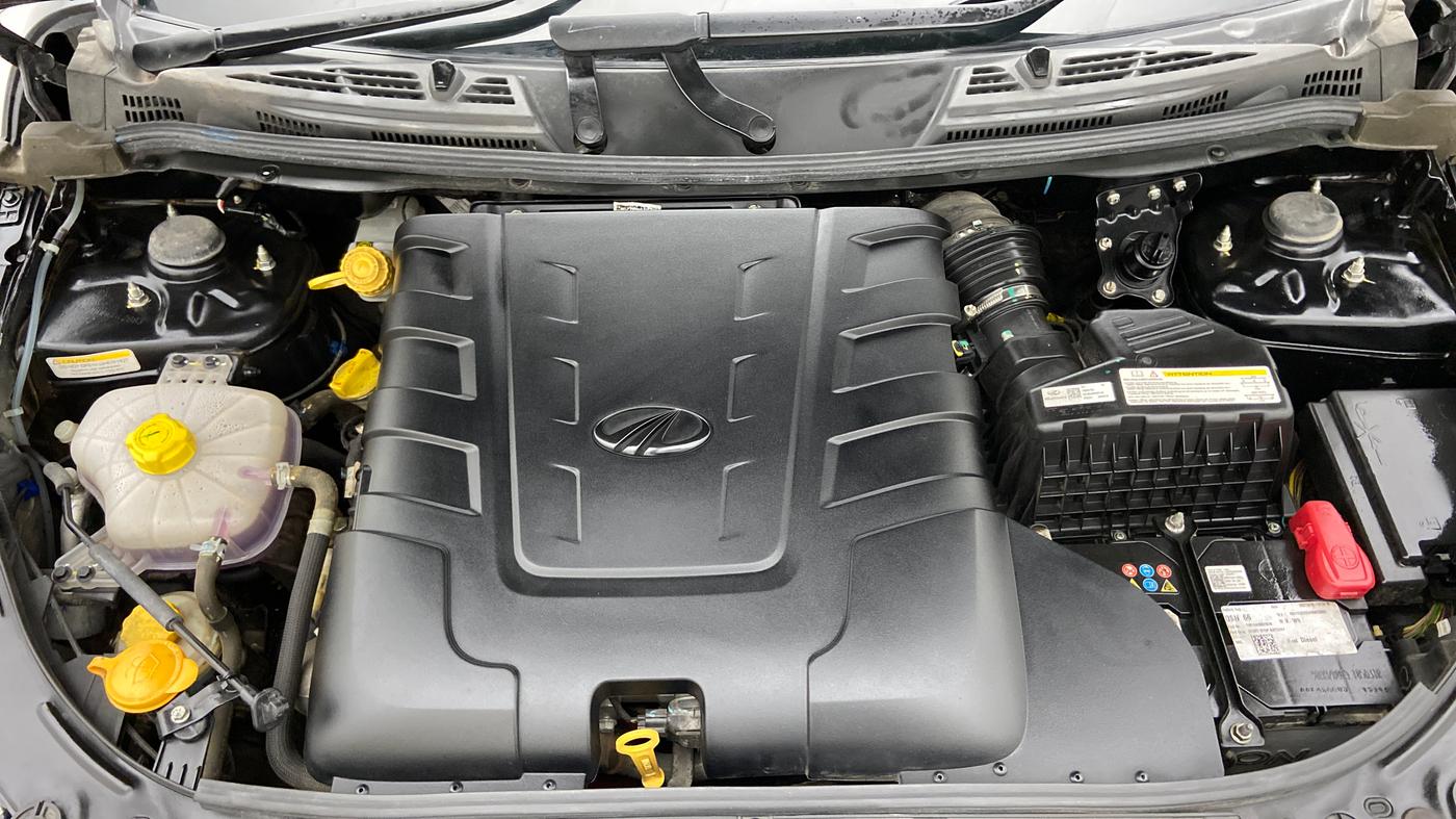 2021 Mahindra XUV500 W9, Diesel, Manual, 5,695 km, Open Bonet