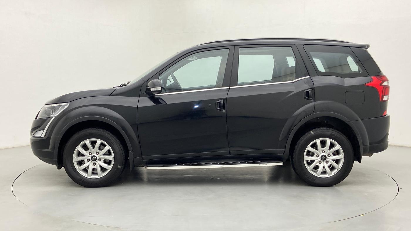 2021 Mahindra XUV500 W9, Diesel, Manual, 5,695 km, Left Side