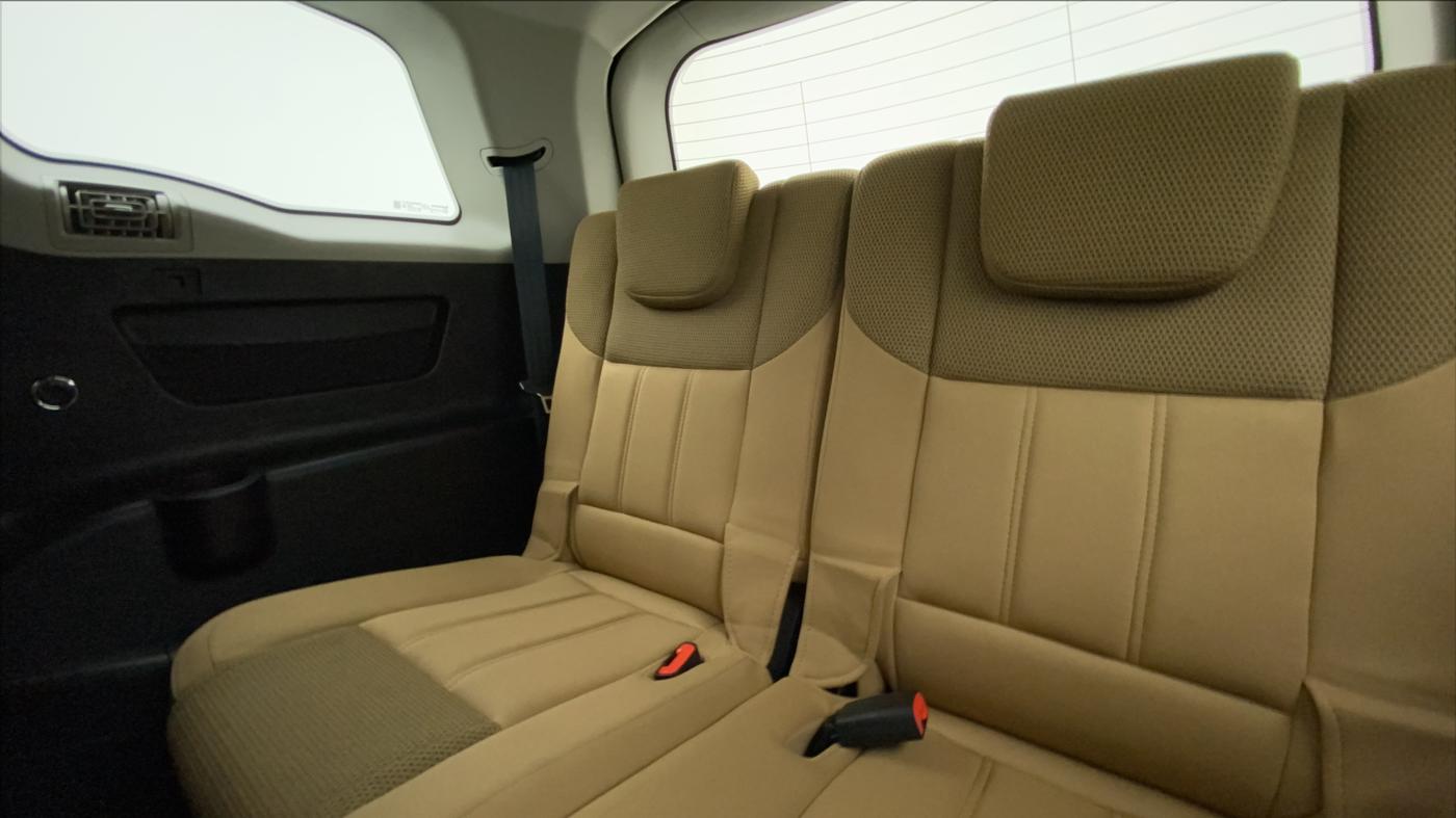 2021 Mahindra XUV500 W9, Diesel, Manual, 5,695 km, Third Seat Row ( optional )