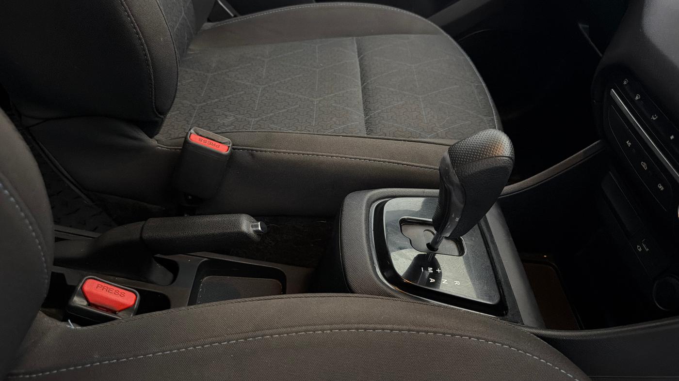 2022 Tata PUNCH CREATIVE  AMT, Petrol, Automatic, 28,835 km, Gear Lever