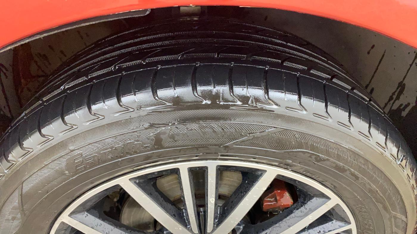 2019 Volkswagen Vento HIGHLINE DIESEL 1.5, Diesel, Manual, 1,33,655 km, Right Front Tyre Tread