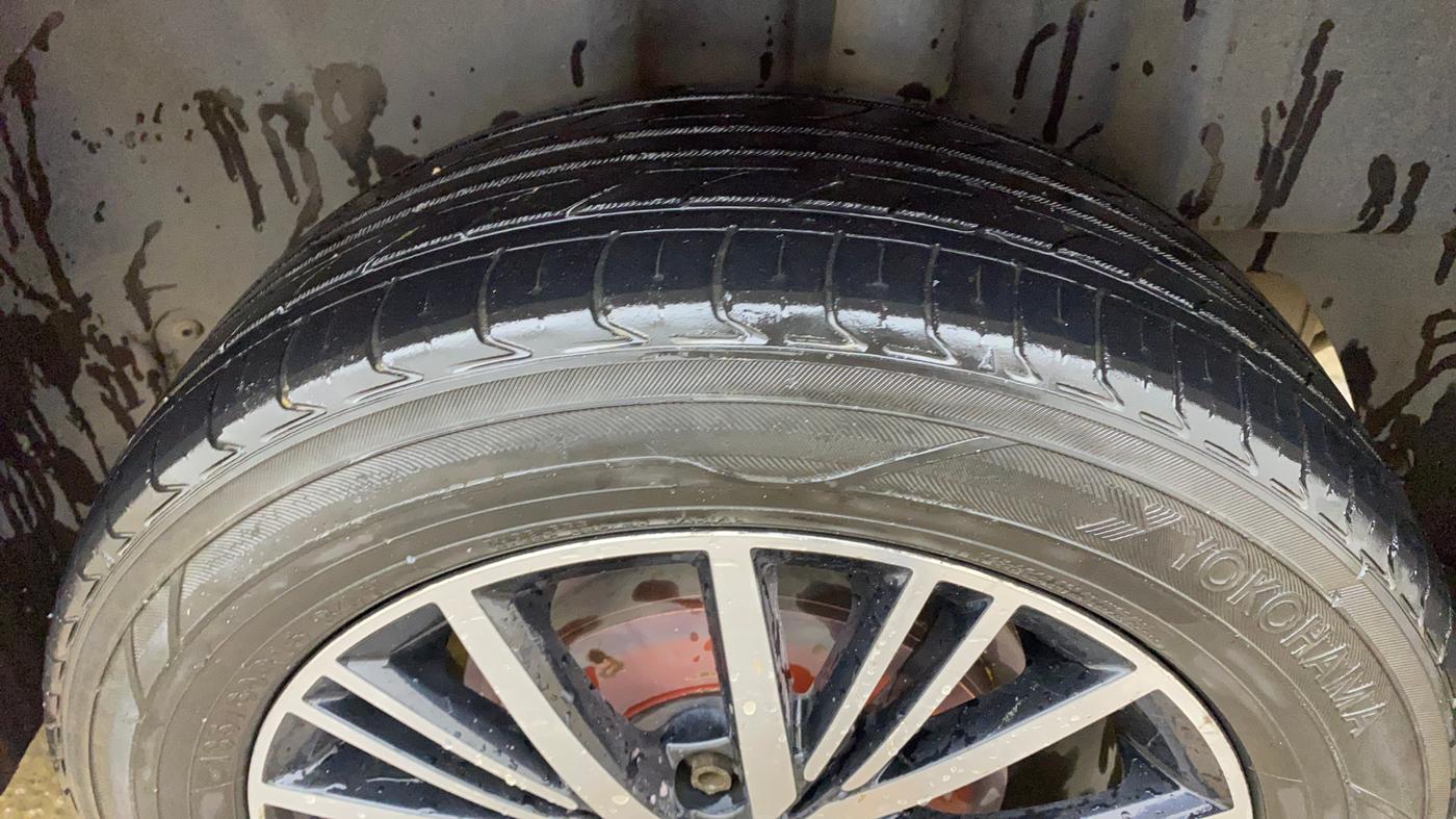 2019 Volkswagen Vento HIGHLINE DIESEL 1.5, Diesel, Manual, 1,33,655 km, Left Rear Tyre Tread